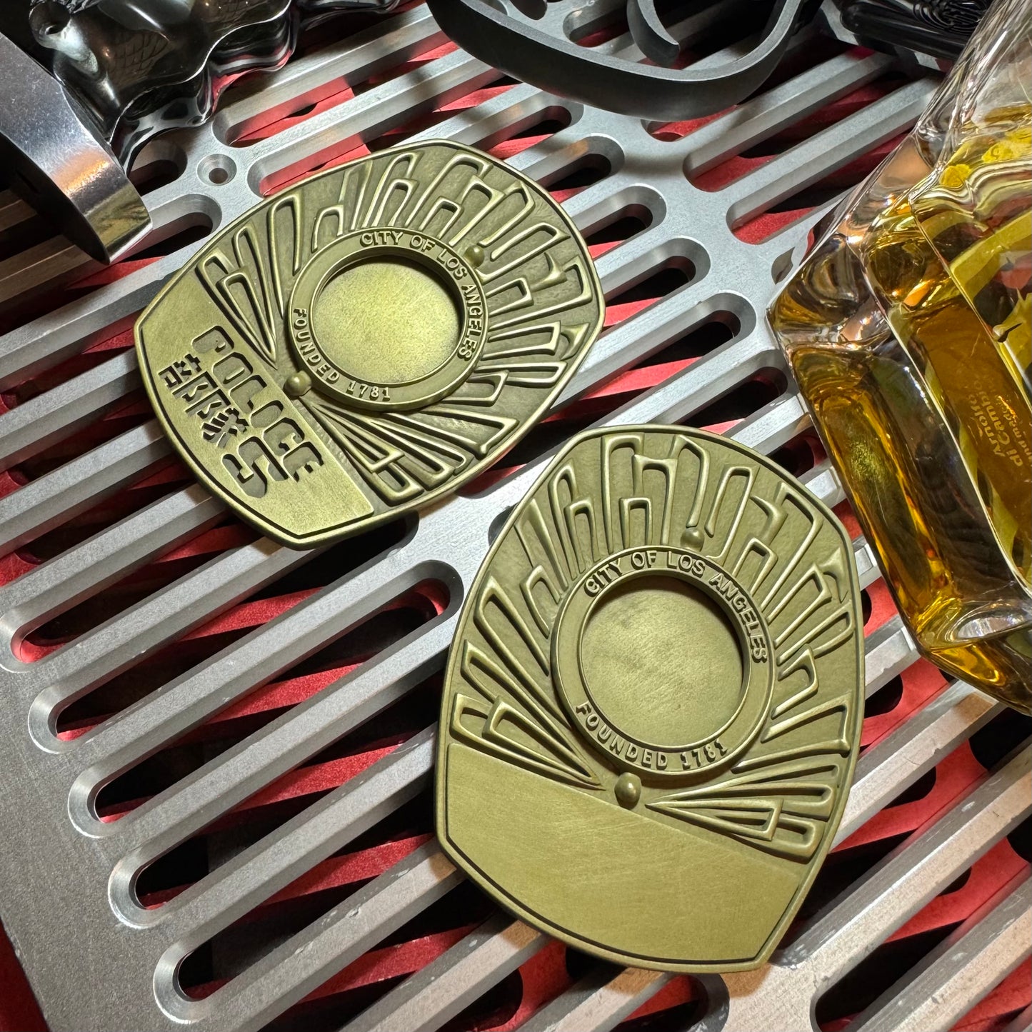 Sci-Fi Detective Badge 1982/2019