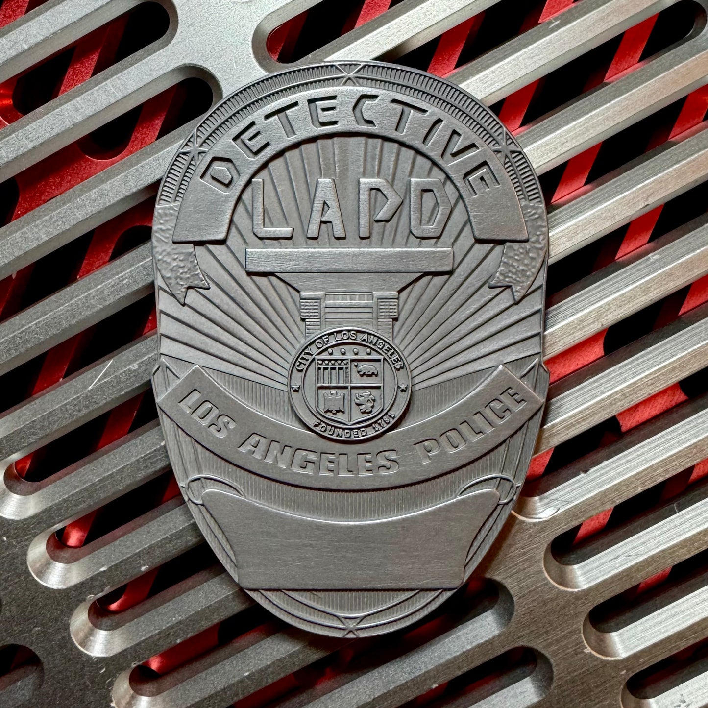 Sci-Fi Detective Badge 2017/2049