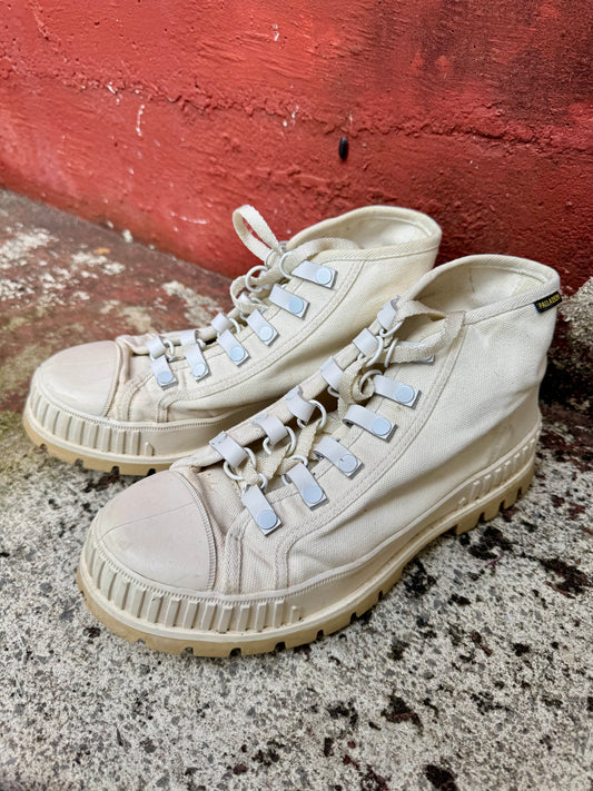 Xeno-Dodgers Alien inspired trainers