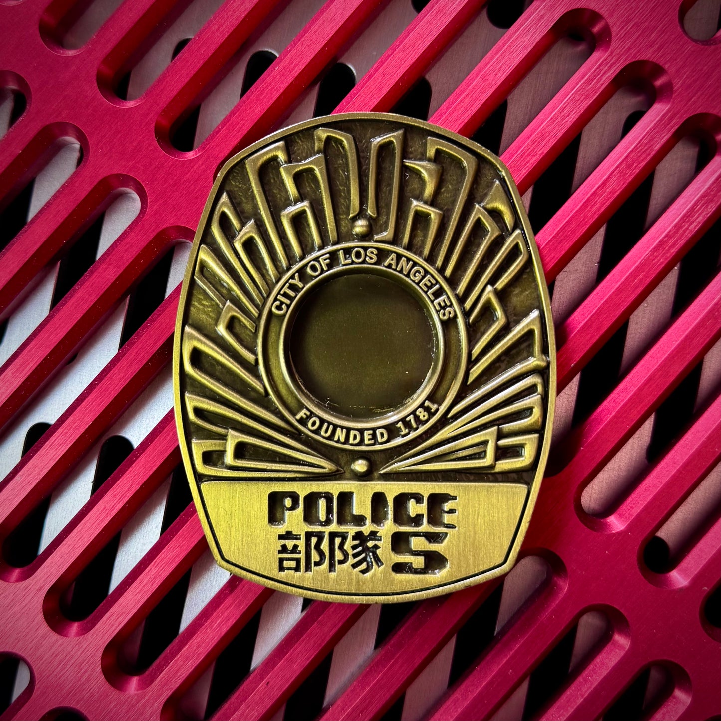 Metal Sci-Fi Detective Badge 1982/2019